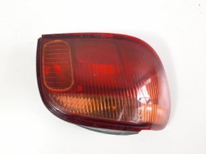 FANALE POST. SX. TOYOTA YARIS (FRANCE ) «I» (2002)