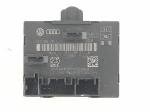 CENTRALINA DI COMANDO PORTA POST. SX. AUDI Q3 «8UB» (2012)