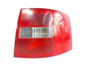 FANALE POST. DX. AUDI A6 «4B» AVANT (2001)