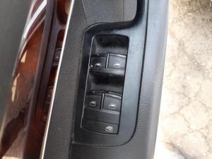 INTERRUTTORE ALZACRISTALLI ANT. SX. AUDI A6 «4F5» AVANT (2005)