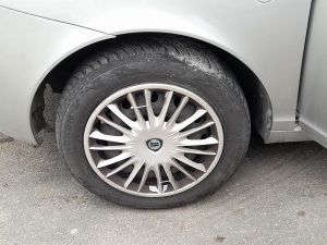 FUSELLO RUOTA ANT. SX. LANCIA YPSILON «I» (2004) [it040460]
