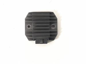REGOLATORE TENSIONE   YAMAHA TMAX (2001) [it053417]