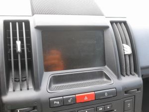 NAVIGATORE SATELLITARE   LAND ROVER FREELANDER «II» (2007) [it054088]
