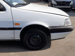 PARAFANGO ANT. DX. FIAT TEMPRA (1990) [it054447]