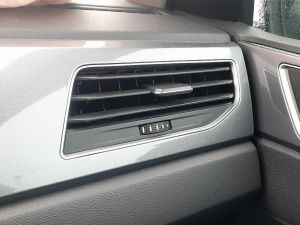 GRIGLIA CONDOTTO ARIA CRUSCOTTO ANT. DX. VOLKSWAGEN POLO «VII» (2017) [it054534]