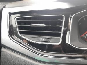 GRIGLIA CONDOTTO ARIA CRUSCOTTO ANT. SX. VOLKSWAGEN POLO «VII» (2017) [it054533]