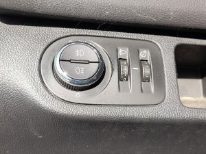 INTERRUTTORE ILLUMINAZIONE   OPEL MERIVA «B» (2014) [it054854]