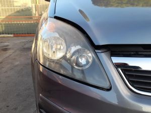 PROIETTORE ANT. DX. OPEL ZAFIRA «B» (2005) [it061858]