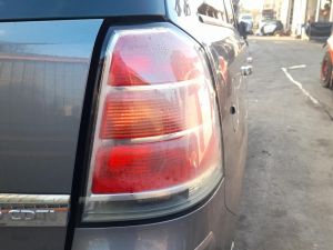 FANALE POST. DX. OPEL ZAFIRA «B» (2005) [it061856]