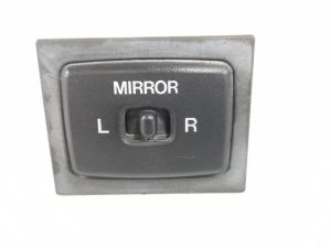 INTERRUTTORE REGOLAZIONE SPECCHIO RETROVISORE EST.   SUZUKI VITARA «I» (1989) [it062481]