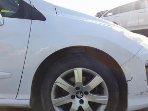 PARAFANGO ANT. DX. PEUGEOT 308 «I» (2012) [it068413]