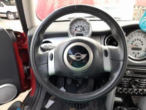 VOLANTE   MINI MINI COOPER «R50» (2001) [it072429]