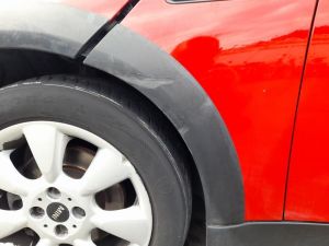 MODANATURA PARACOLPI PARAFANGO (ANT.) ANT. SX. MINI MINI COOPER «R50» (2001) [it072366]