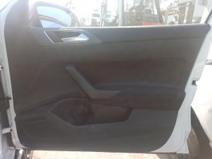 ALZACRISTALLO PORTA ANT. DX. VOLKSWAGEN TAIGO (2021) [it073785]