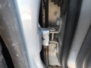 CERNIERA PORTA INF. ANT. DX. SUZUKI JIMNY «I» (1999) [it077836]